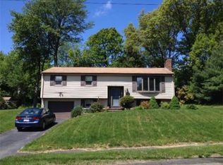 92 Bumble Bee Cir, Shrewsbury, MA 01545