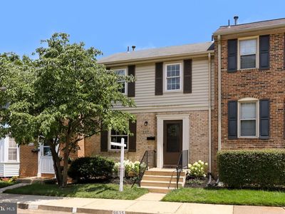 9635 Lindenbrook St, Fairfax, VA, 22031