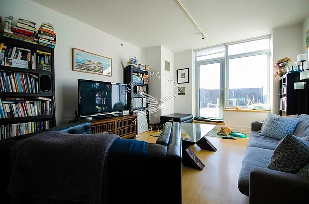 Rented by Red Sparrow Realty Group | media 35