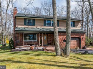229 Lake Shore Dr, Marlton, NJ 08053