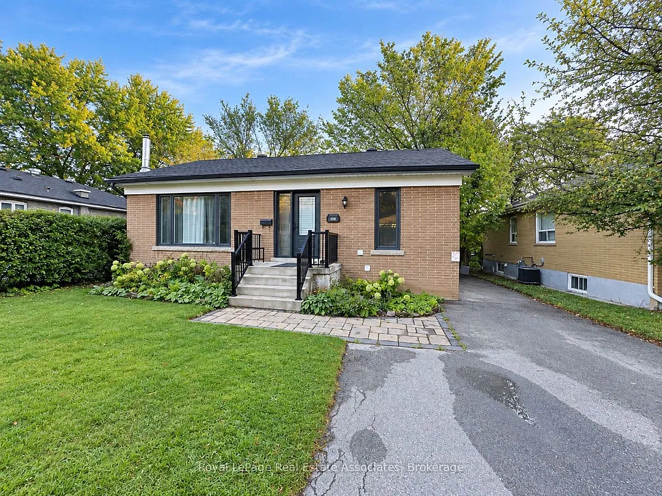 10 Elizabeth St #UPPER