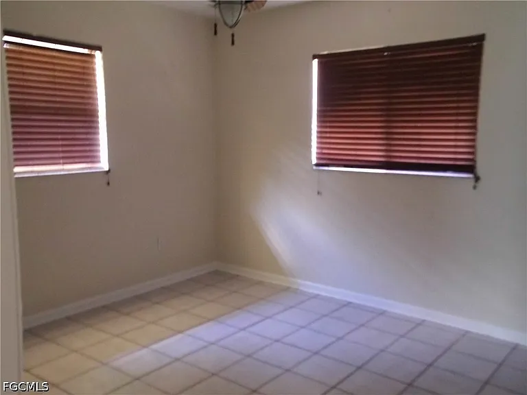 426 Hamilton Ave — Photo 11