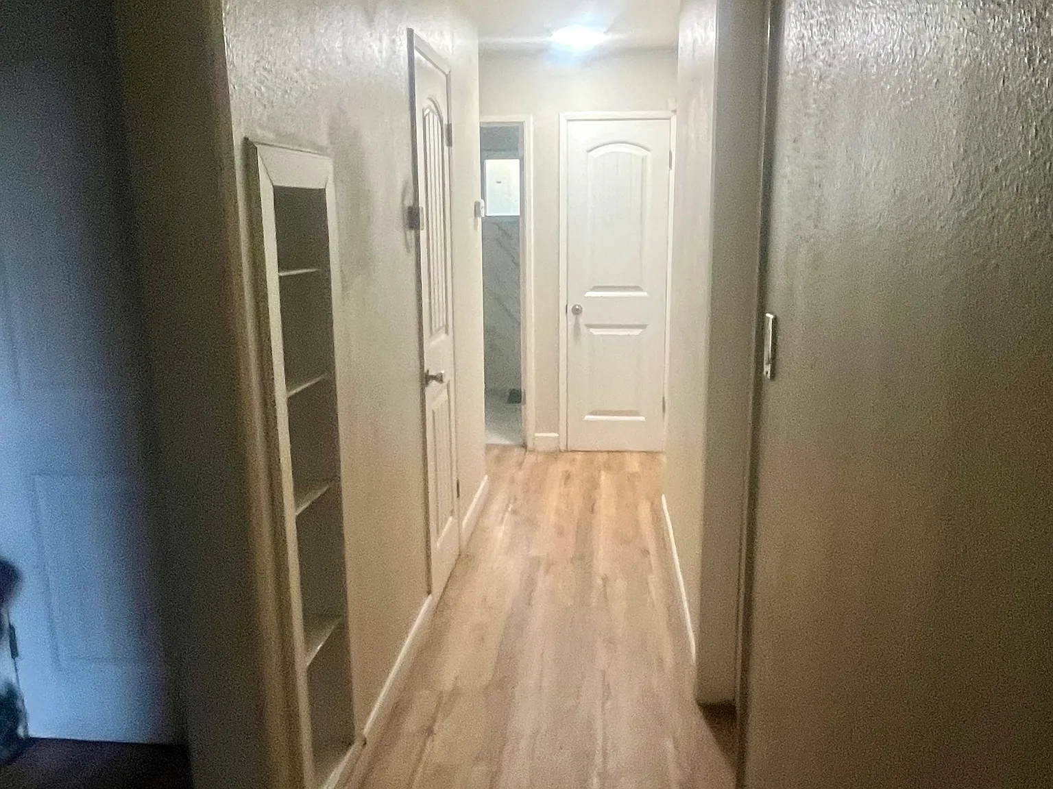 3 bed, 1078 sqft, $3,200 — Photo 3