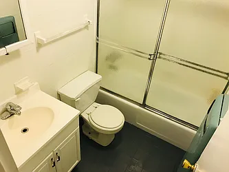 Rented by Roberto Guilbet, LREB