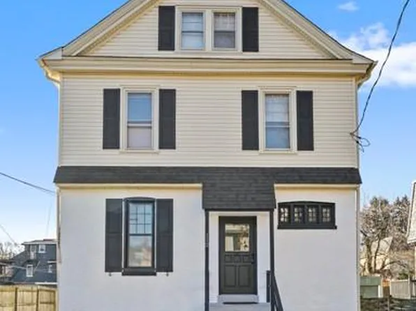 112 N Essex Ave APT 1, Narberth, PA 19072