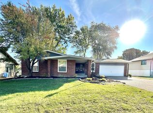 2030 Cordoba Dr, Florissant, MO 63033