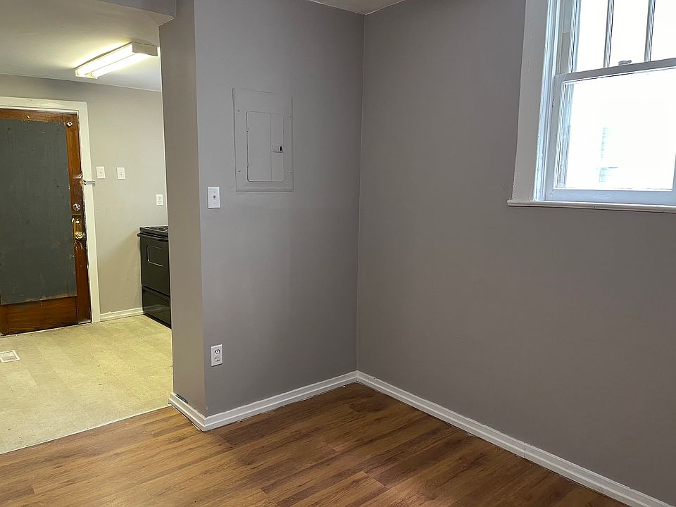 1st image of 66 Hincks St #B