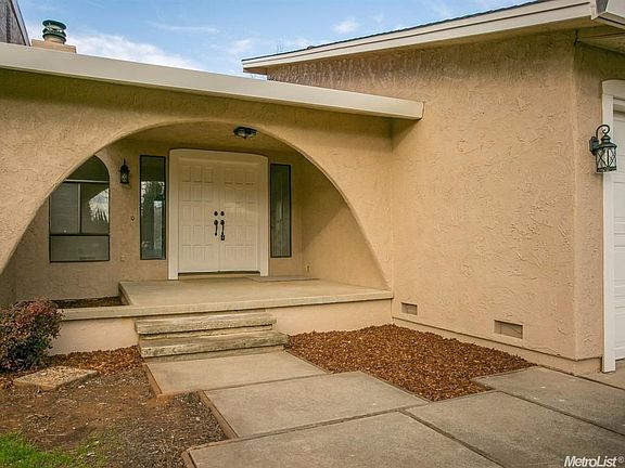 4th image of 3495 La Canada Dr