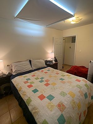 5th image of 2652 29th St APT 3B