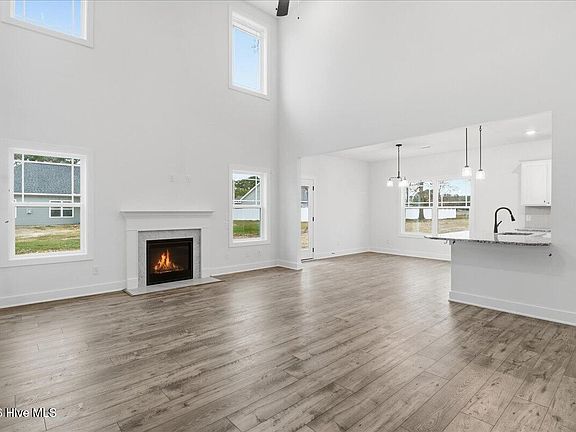 5th image of 108 Jackson Ridge Way