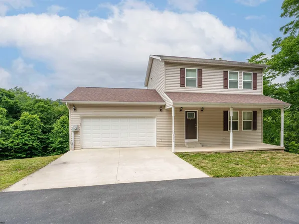 4626 Fairmont Rd, Rivesville, WV 26588