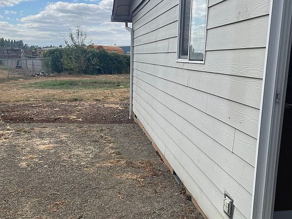 3rd image of 1554 Wedgewood Pl #1555