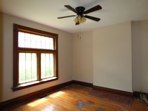 5th image of 308 Wilber Ave