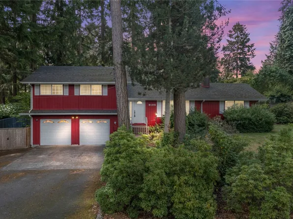 8135 Lakeridge Drive SE, Lacey, WA 98503