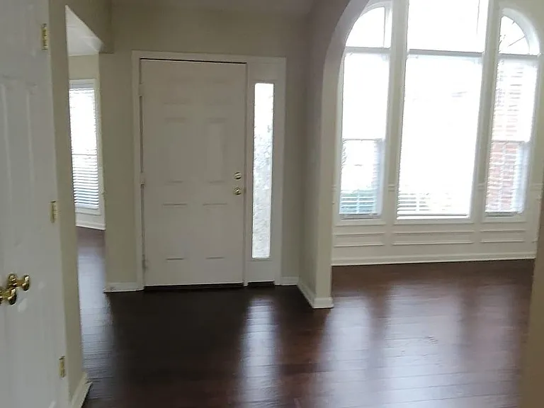5603 Collington Ct — Photo 6