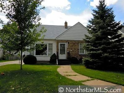 1st image of 2068 La Crosse Ave