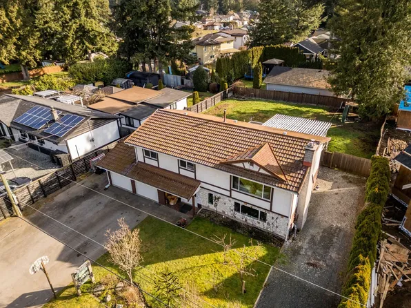 3924 205b St, Langley, BC V3A 2B3