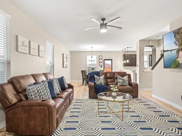 10415 Mission Cyn, San Antonio, TX 78224