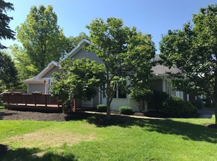 31 Chasewood Cir, Rochester, NY 14618