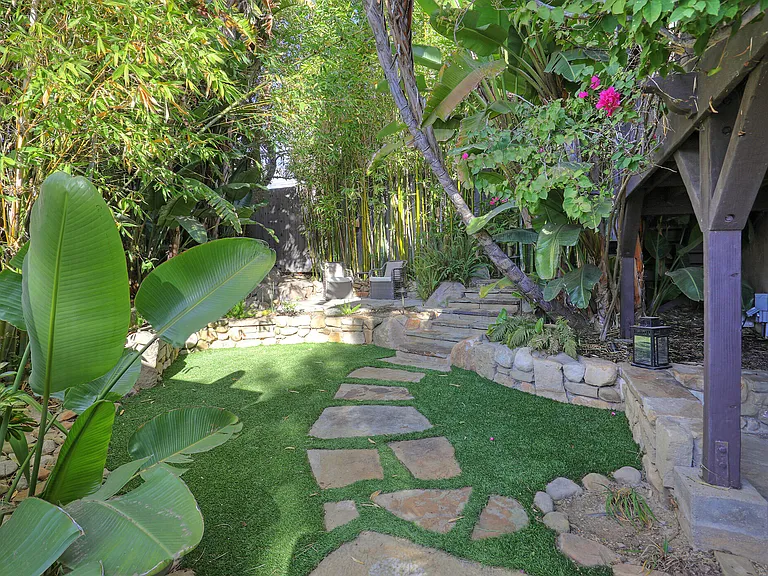 1423 Alta Vista Rd — Photo 7