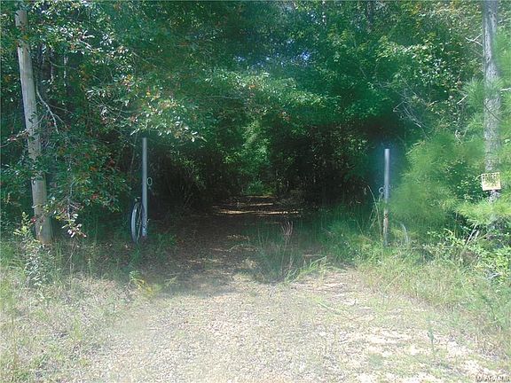 2nd image of 3025 Buckeye Cir