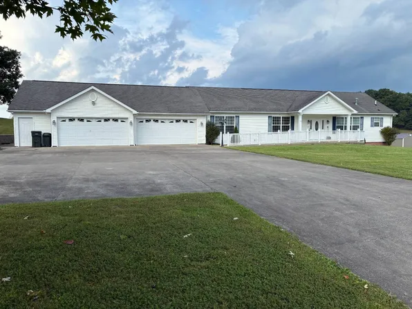 310 Apple Gate Ln, Buckhannon, WV 26201