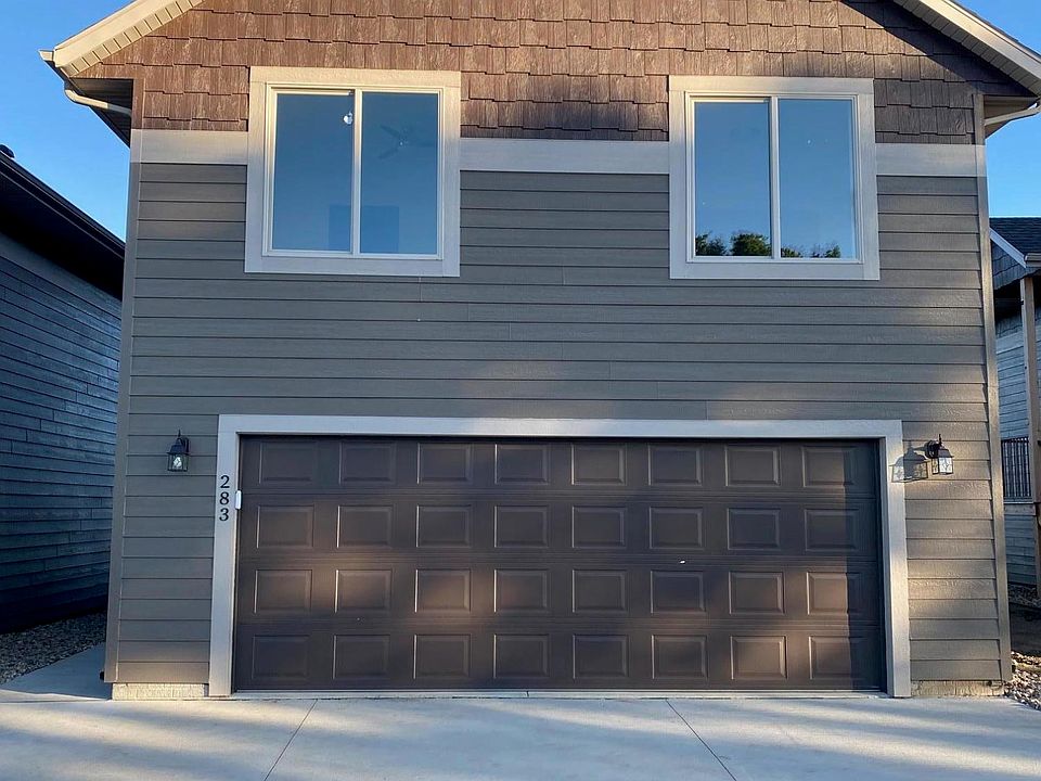 1st image of 290 240th Ave #283