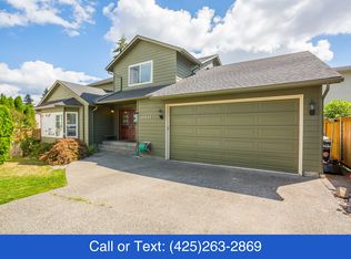 12044C Roosevelt Way NE, Seattle, WA 98125