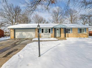 906 Garnoa Dr, Cincinnati, OH 45231