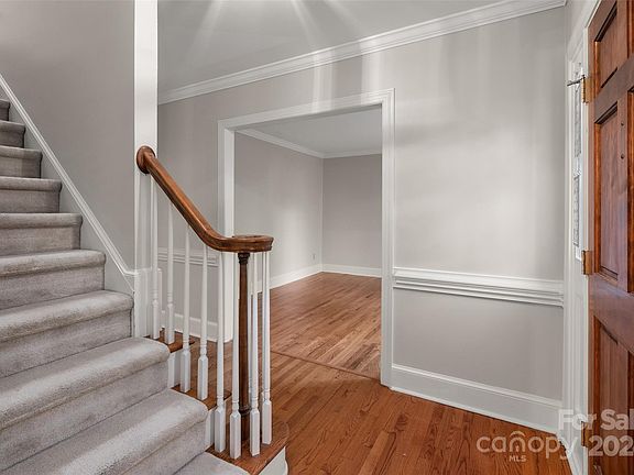 3rd image of 6518 Tuskan Dr