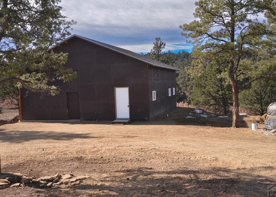 1st image of 33191 Elk Park Rd