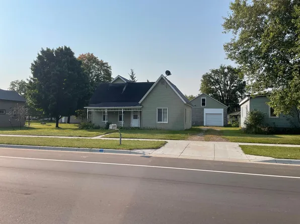 313 2nd Ave SW, Long Prairie, MN 56347