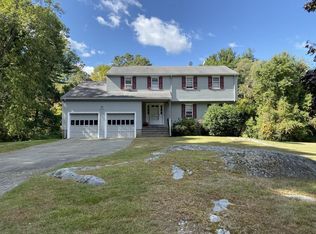 17 Crestview Rd, Needham, MA 02492