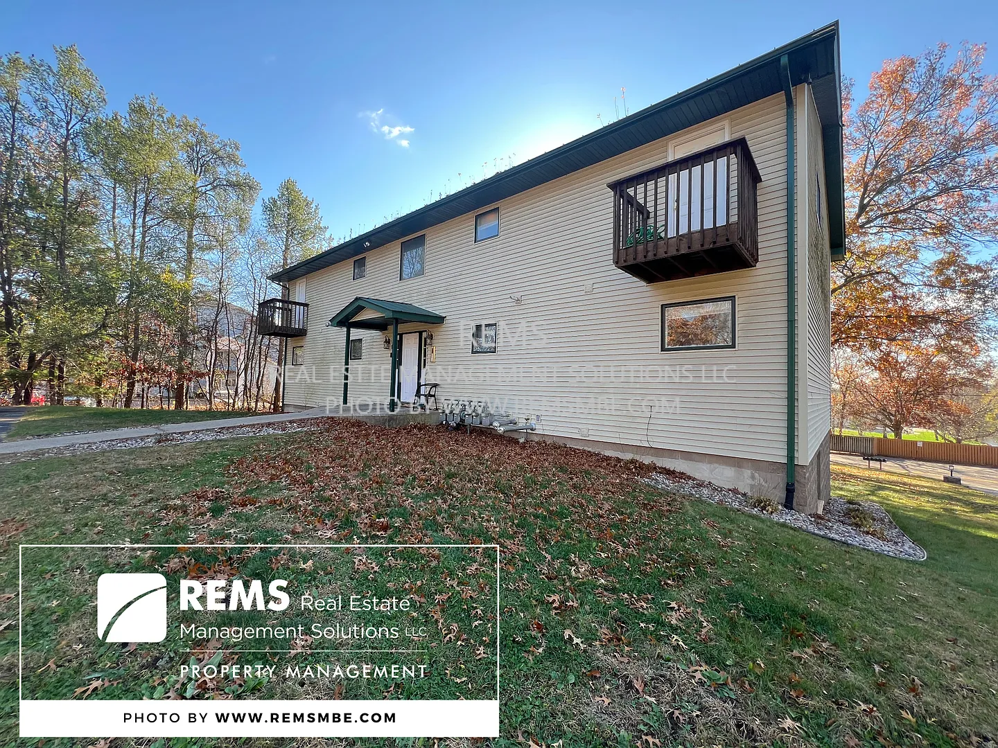 1185 East Hiawatha Drive — Photo 1