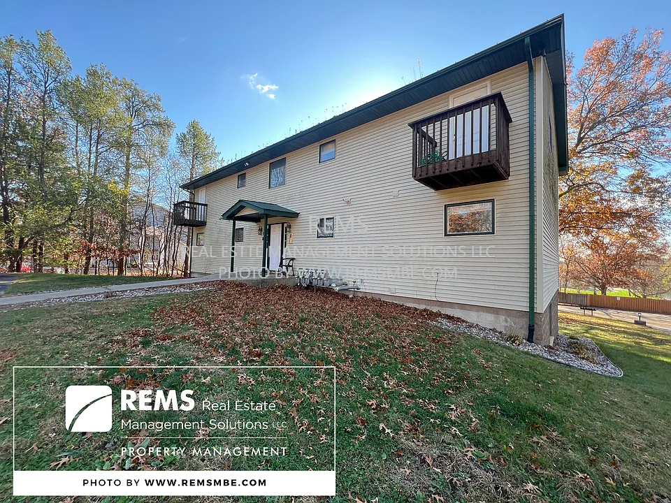 1185 E Hiawatha Dr