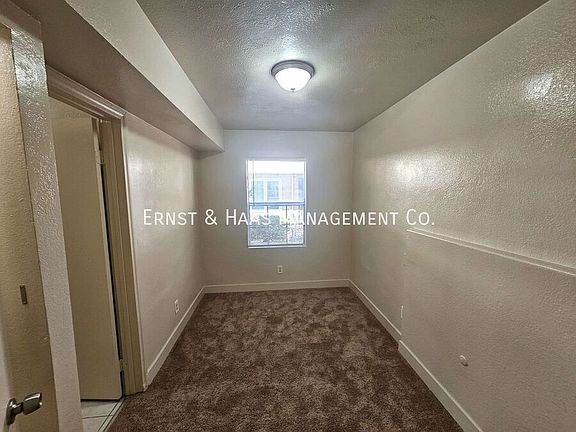 5th image of 2035 Pine Ave APT 4