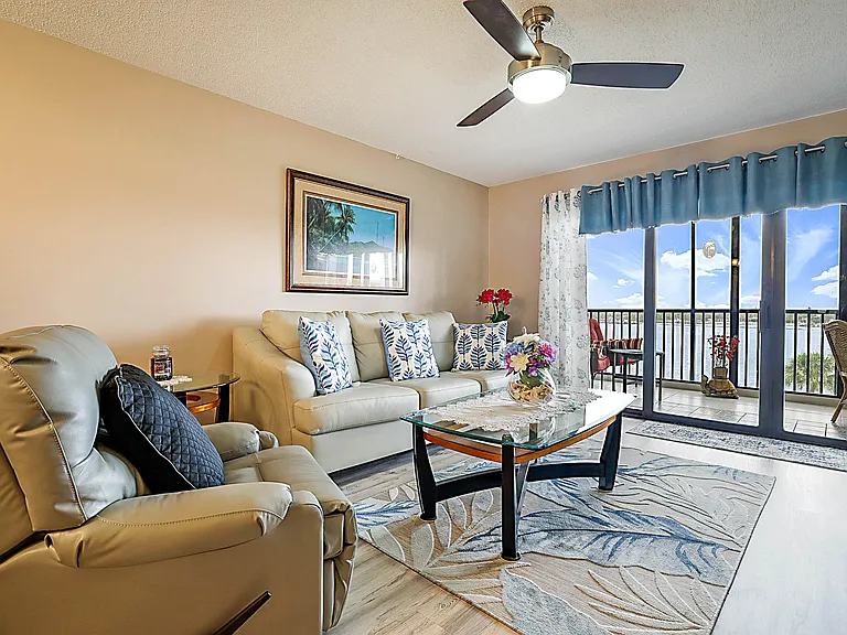300 Intracoastal Pl #403 — Photo 3