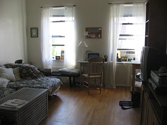 Rented by CNYC Apartments | media 34