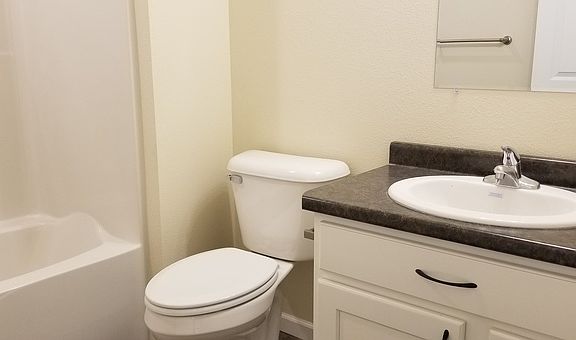 5th image of 3820 Forest Dr APT 10