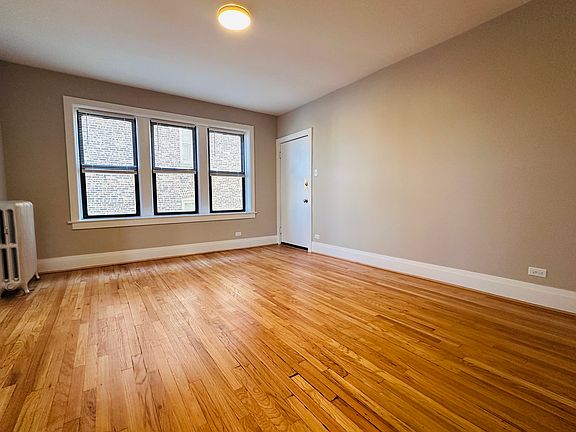 3rd image of 6116 S Whipple St APT 2A
