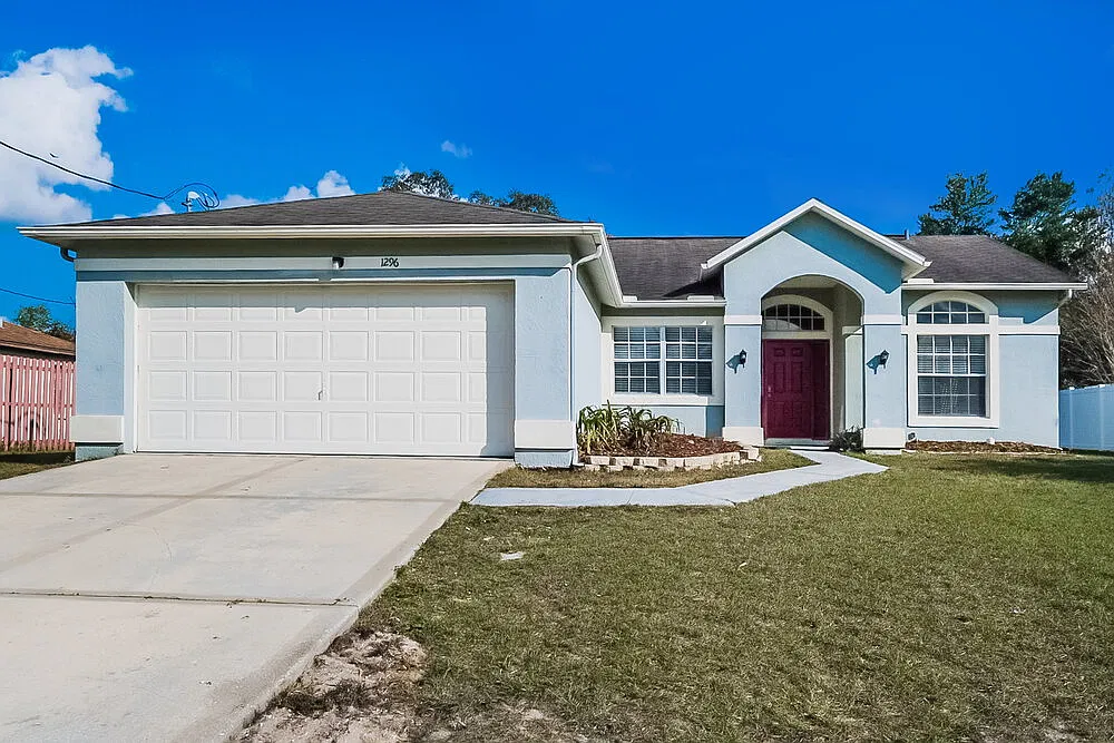 3 bed, 2.0 bath, 1441 sqft, $3,100 — Photo 1