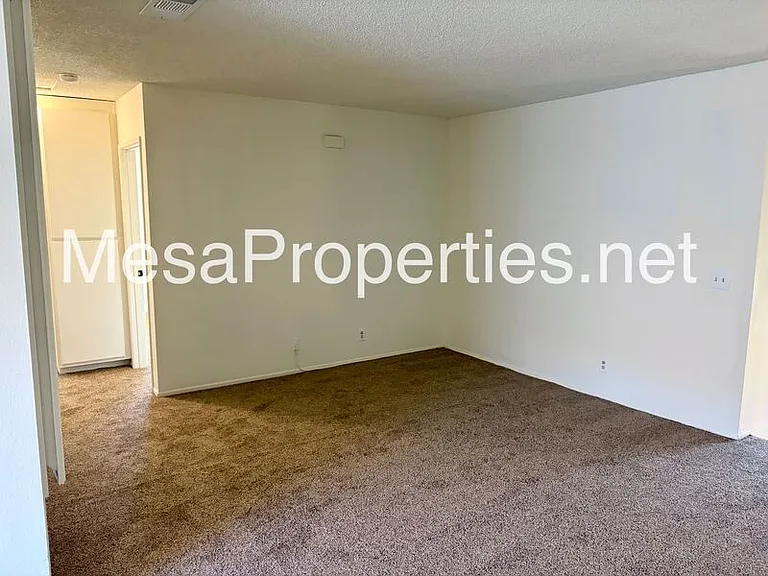 267 Grayson Way #D — Photo 10