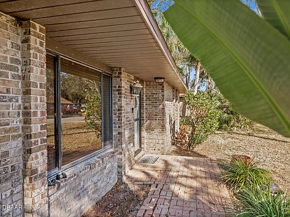 2nd image of 5804 Alstrum Dr
