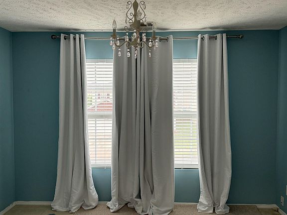 4th image of 3143 Bridgepoint Dr #1