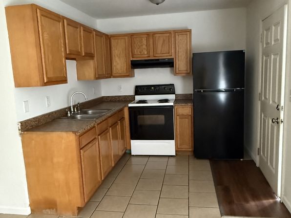 117 Doyle Rd APT 4