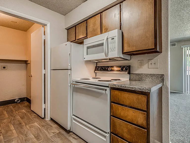 Riverchase Apartments — Photo 60