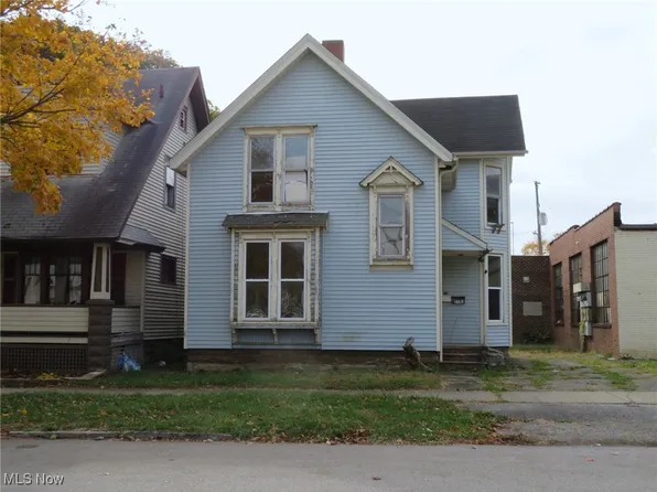 254 5th St, Elyria, OH 44035