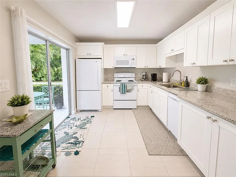 216 Bob O Link Way #A — Photo 7