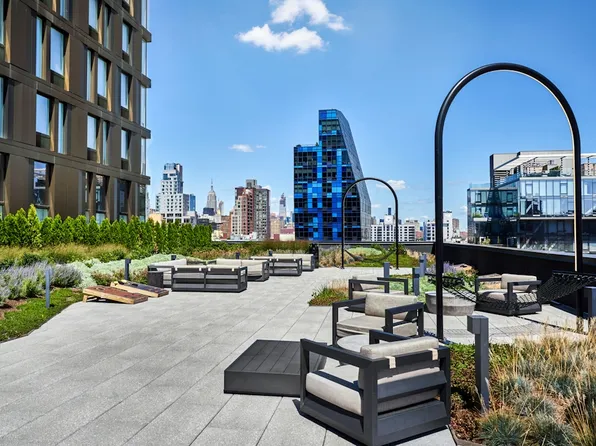 125 Delancey Street 1402 image 13 of 14