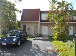 286 Sunshine Dr, Pompano Beach, FL 33066